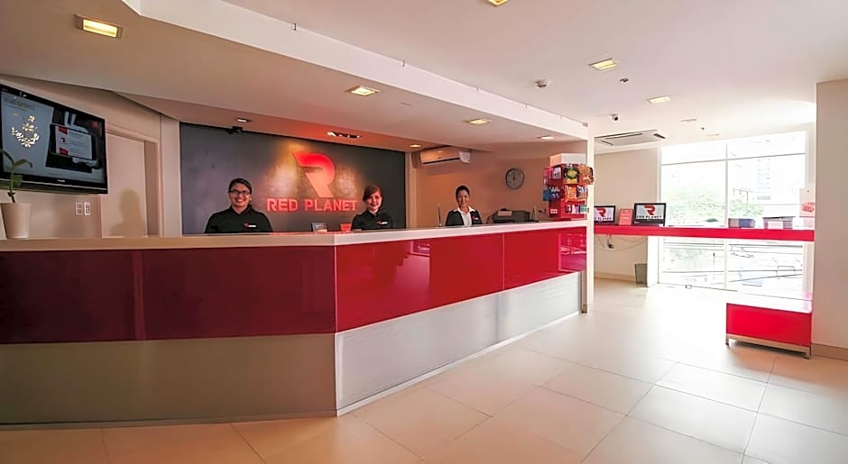 Red Planet Cebu