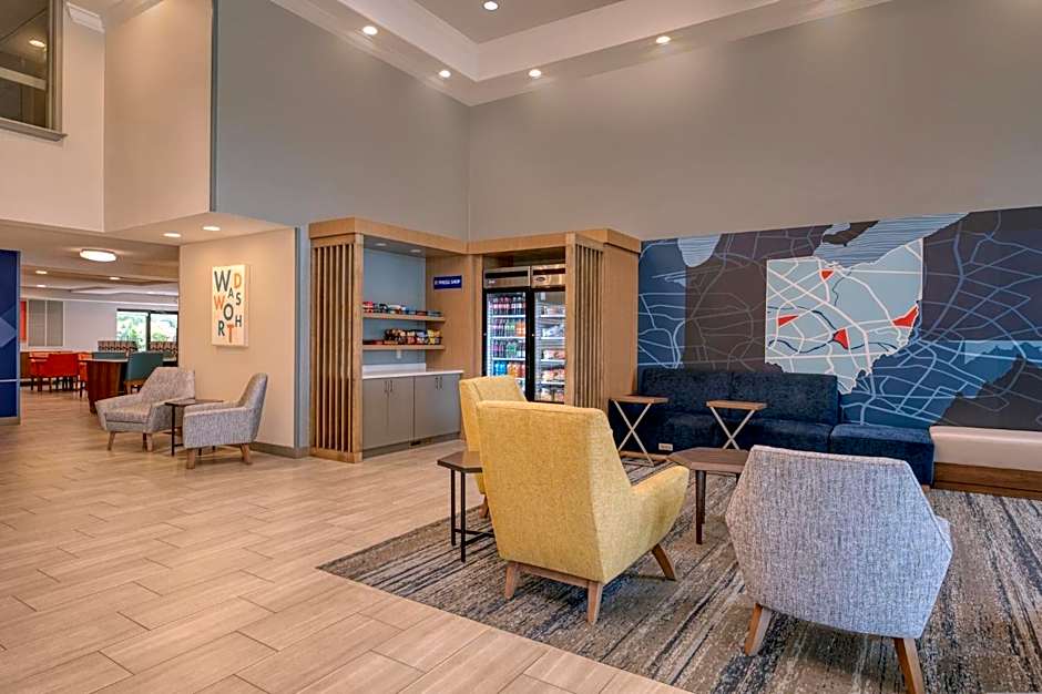 Holiday Inn Express Hotel & Suites Wadsworth By IHG