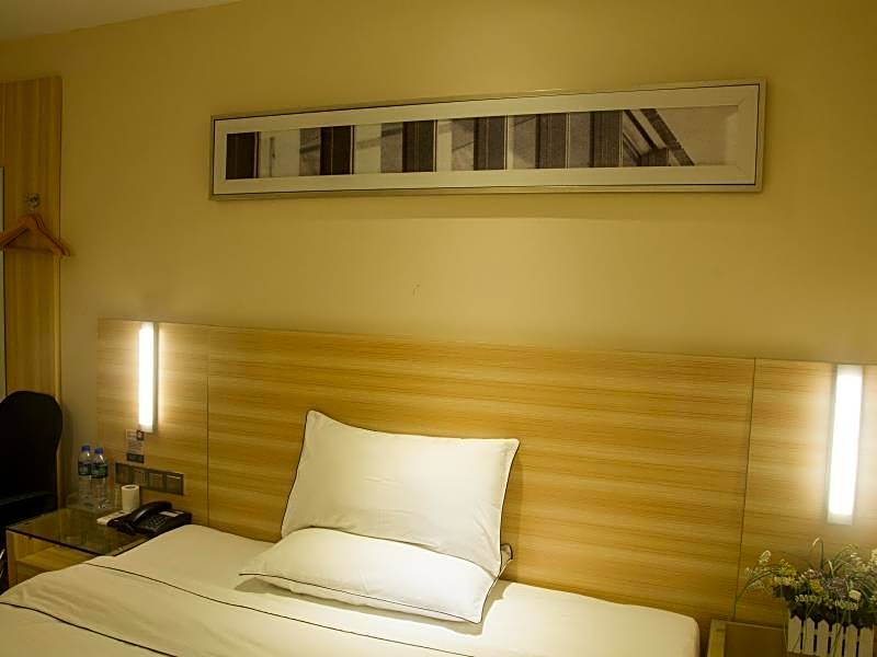 Denise Hotel Apartment(Shangxiajiu Branch)