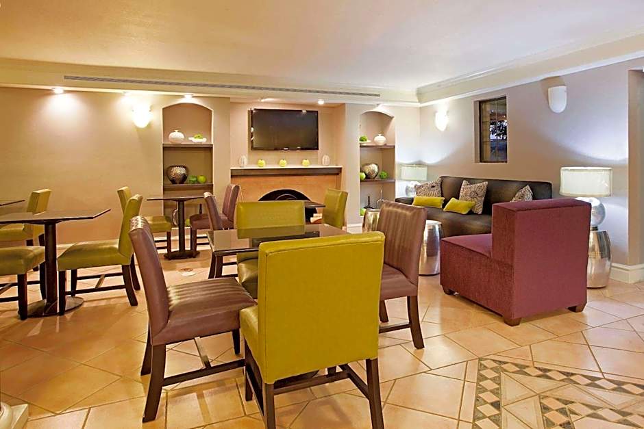 La Quinta Inn & Suites by Wyndham Denver  Golden