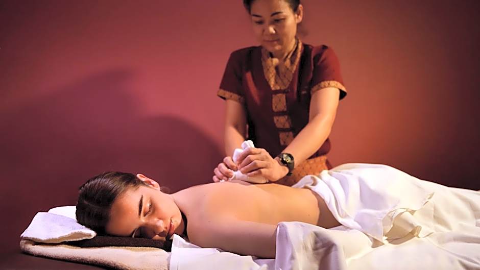 Hotel AquaCity Seasons