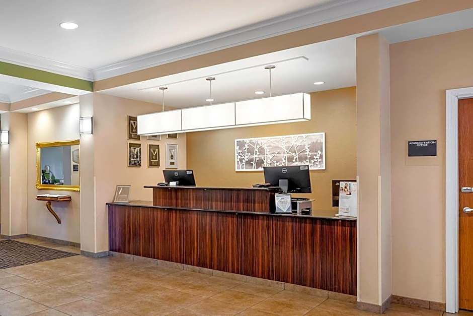Sleep Inn & Suites Redmond