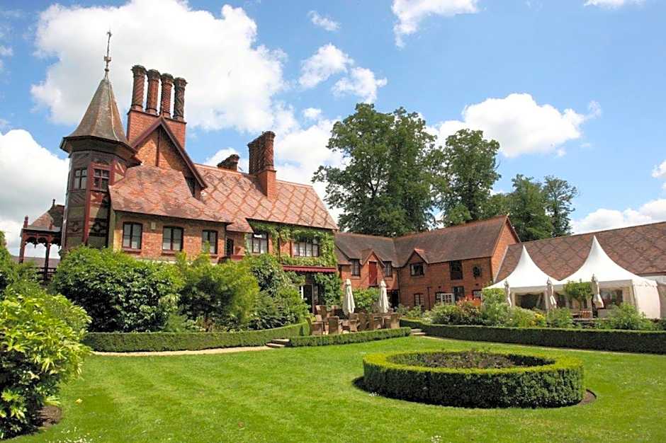 The Five Arrows Hotel