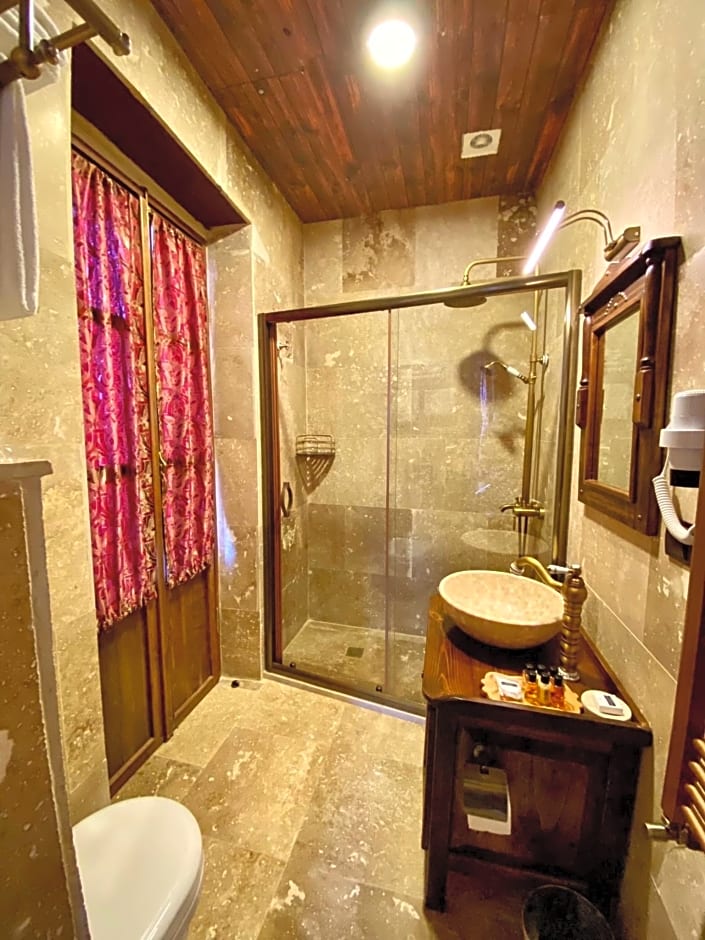 YOHANNES Stone Cappadocia