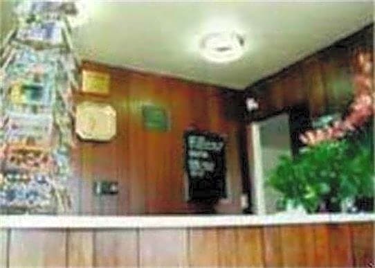 Hollywood Downtowner Inn – Hollywood, CA