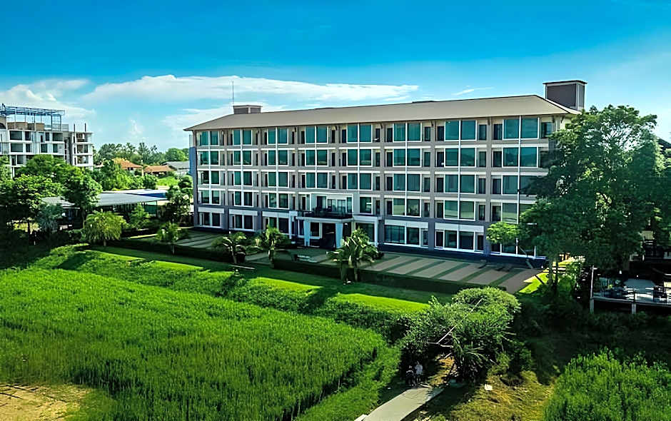 The River Hotel