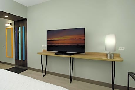 King Room - Hearing Access