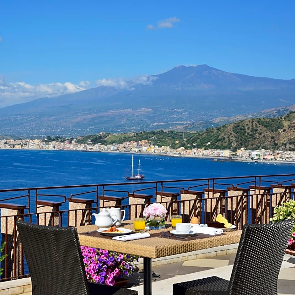 Unahotels Capotaormina