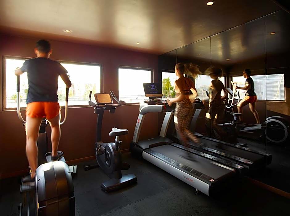 Brown Acropol a member of Brown Hotels