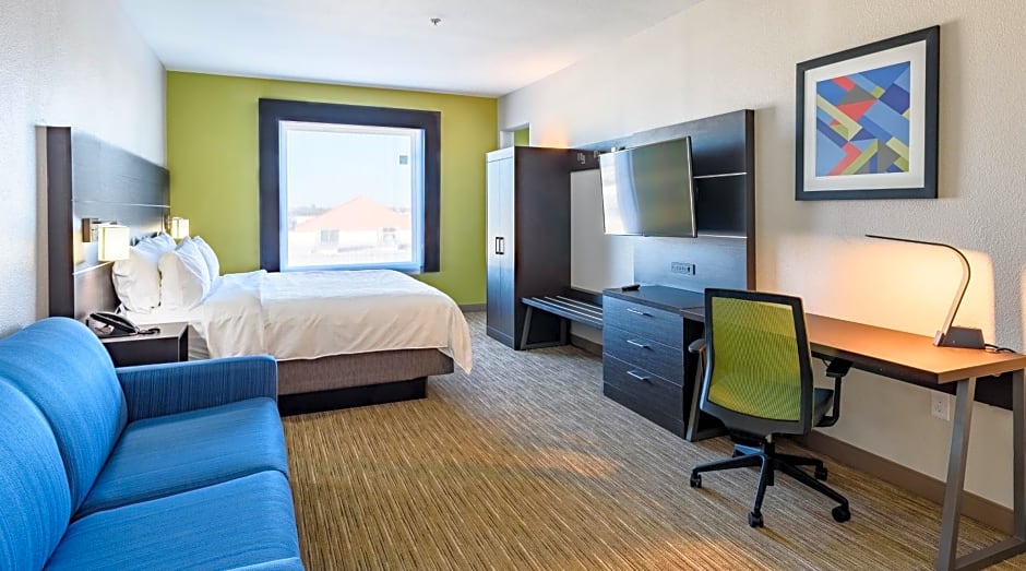 Holiday Inn Express Hotel and Suites Bastrop By IHG