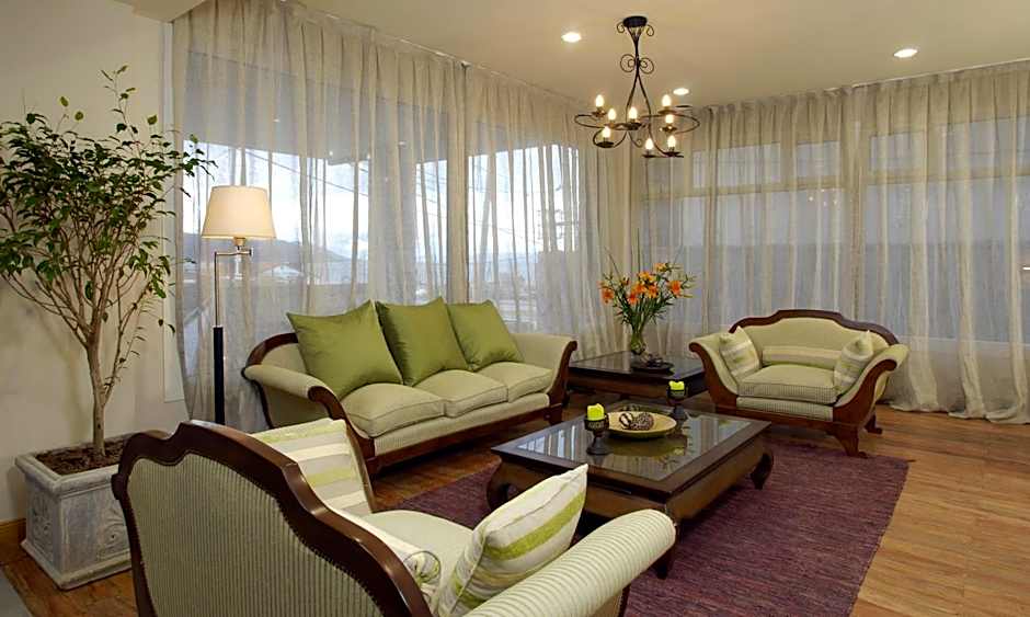 Cilene Del Faro Suites & Spa