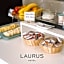 Laurus Hotel