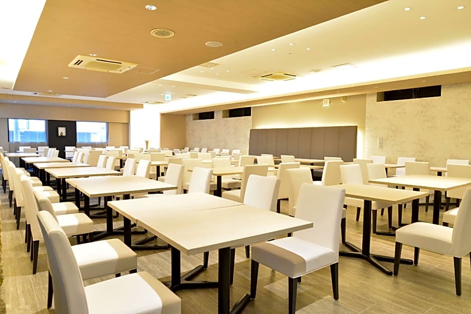 Community & Spa Naha Central Hotel