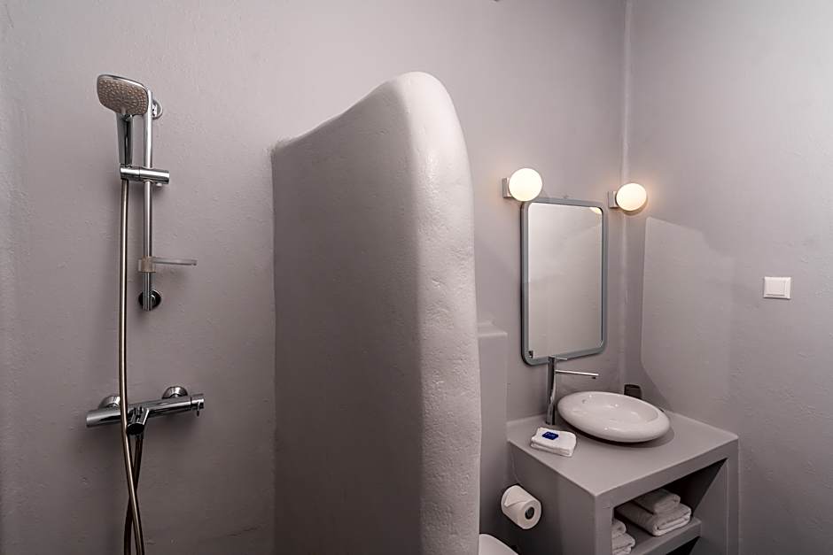 Photo 1 of 8 of Suite For 4