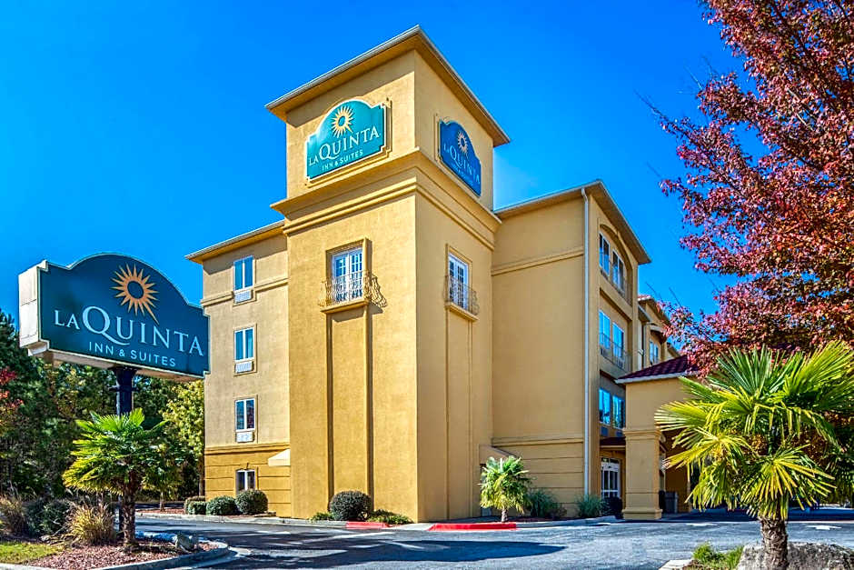 La Quinta Inn & Suites by Wyndham Union City