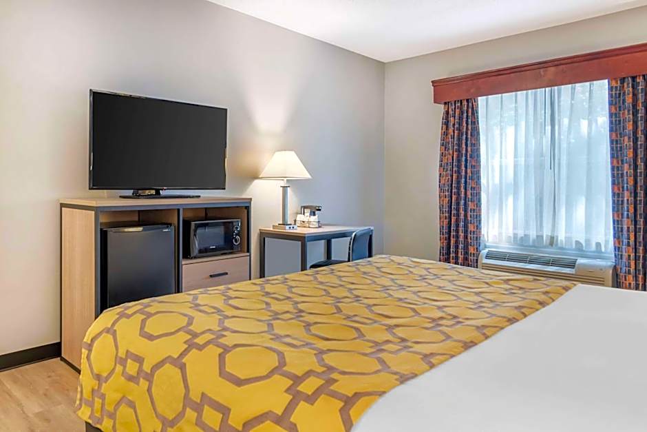 Baymont by Wyndham Kennesaw