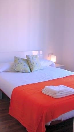 APARTMENT CAPACITY 4 ONE BEDROOM