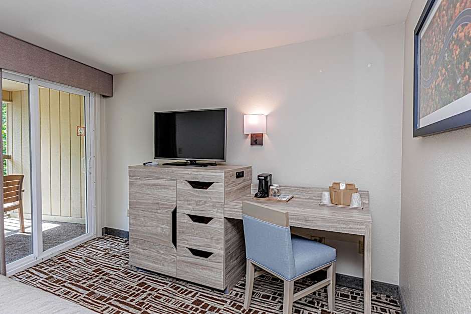 Rivers Edge Motel
