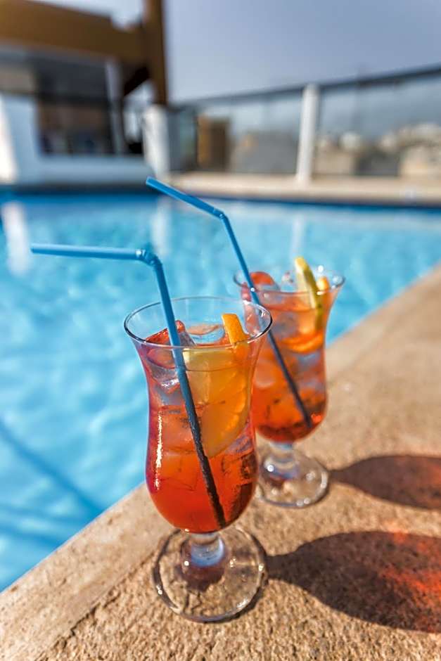 Sunseeker Holiday Complex