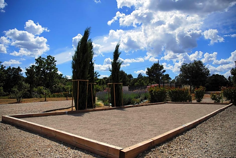 Villa Otilia-Bed and Breakfast-Chambres d'hôtes en Provence