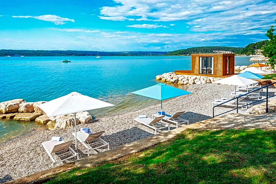 Mobilhome Victoria Camping Lanterna