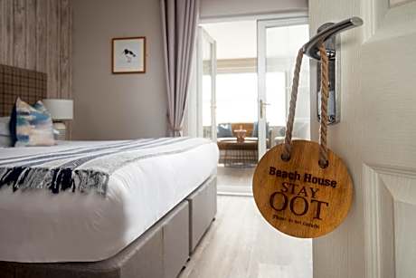 Deluxe Suite with Terrace