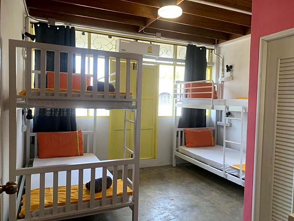 Sleep Sheep Phuket Hostel