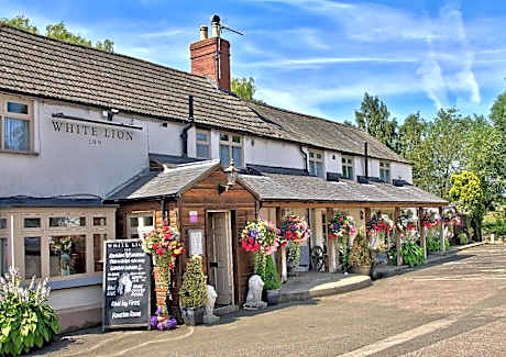 The White Lion Inn