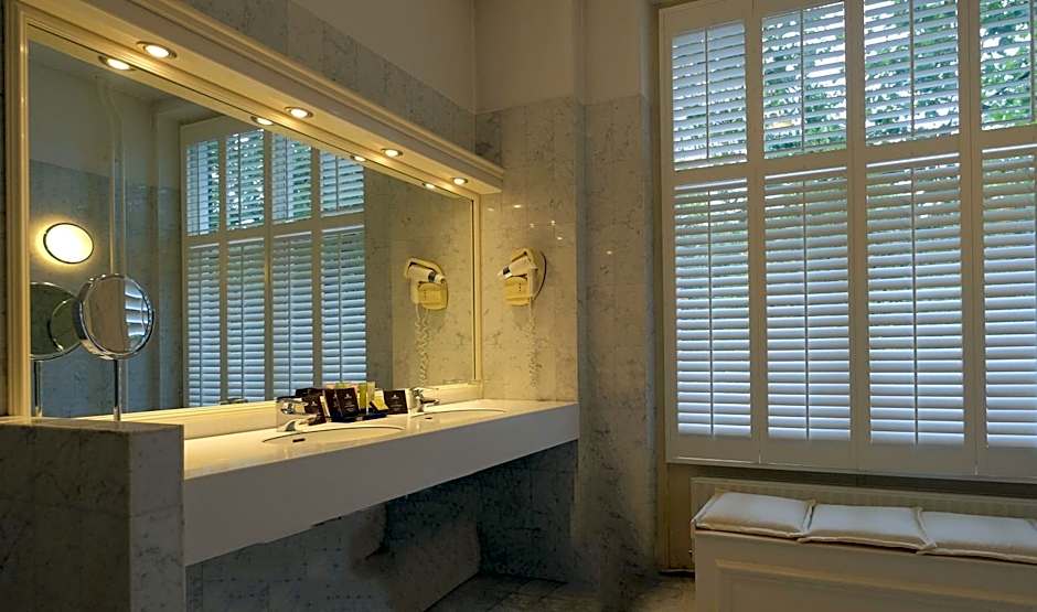 Apollofirst Boutique Hotel