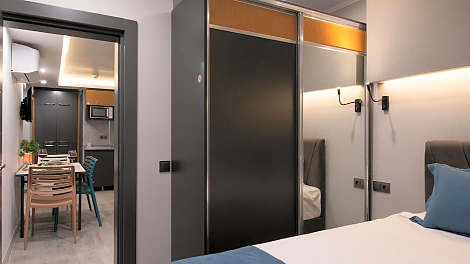 OPERA SUITES Apart Hotel