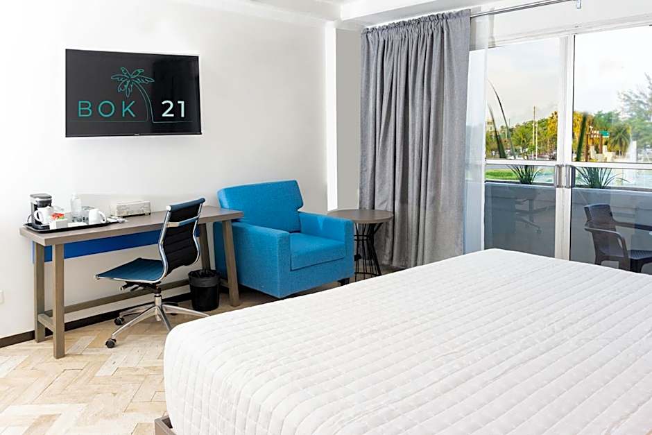 HOTEL BOK 21