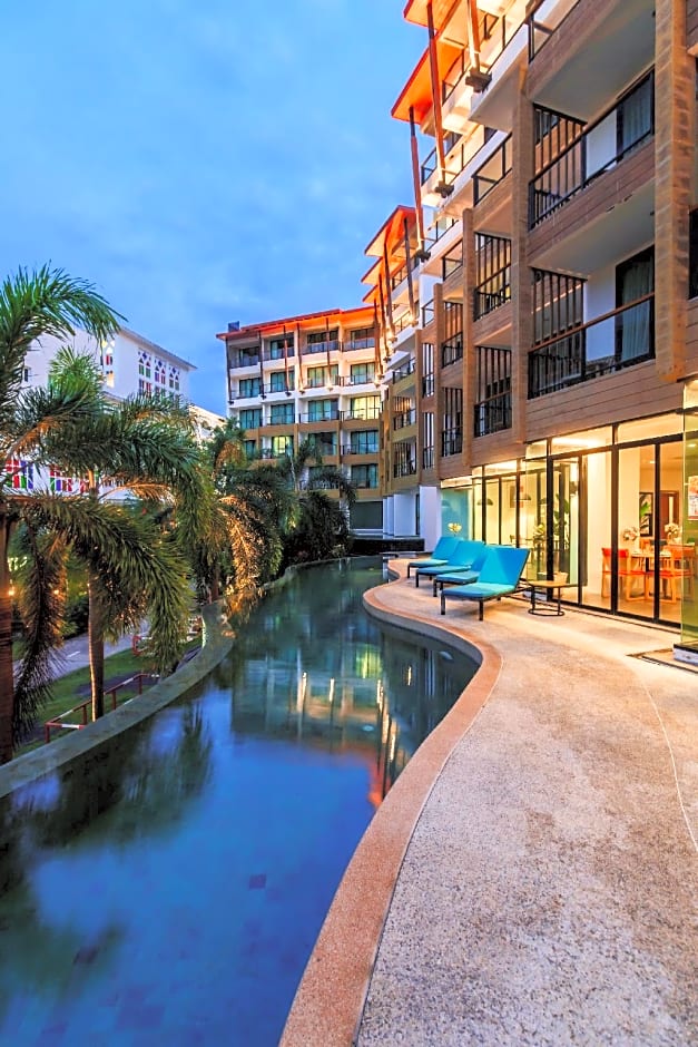 The Lunar Patong Hotel