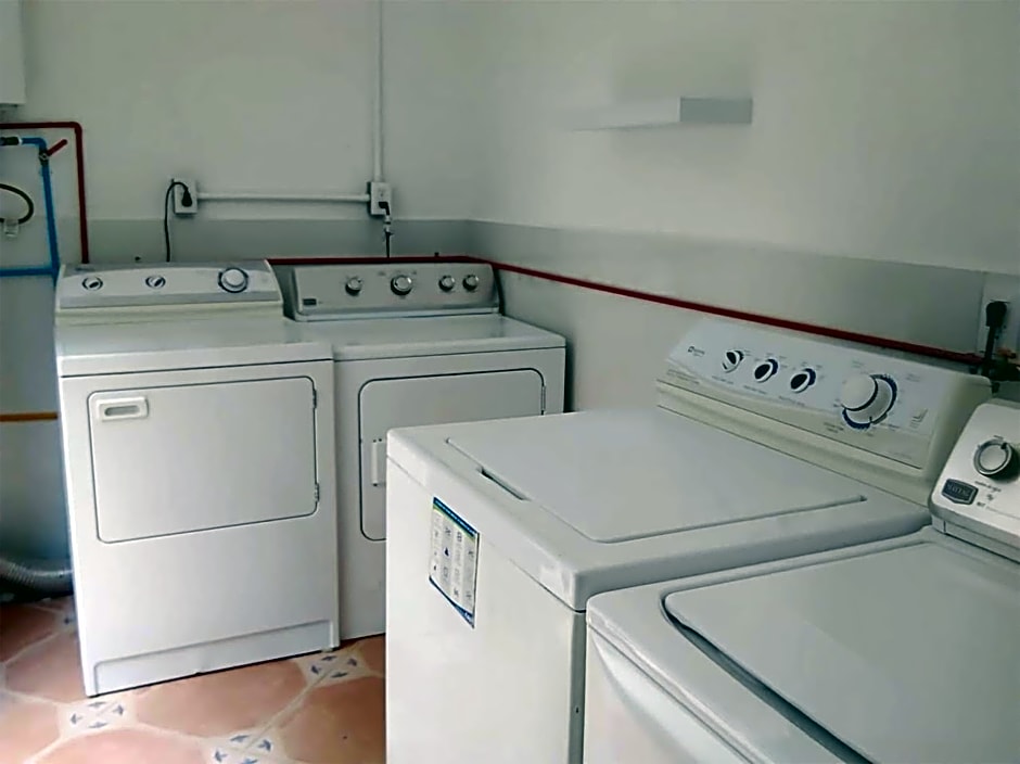 CASA DONCELES PREMIUM PENTHOUSE, Prime Location, Super Spacious!!
