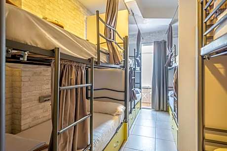 Bed in 8-Bed Mixed Dormitory Room with Private Balcony