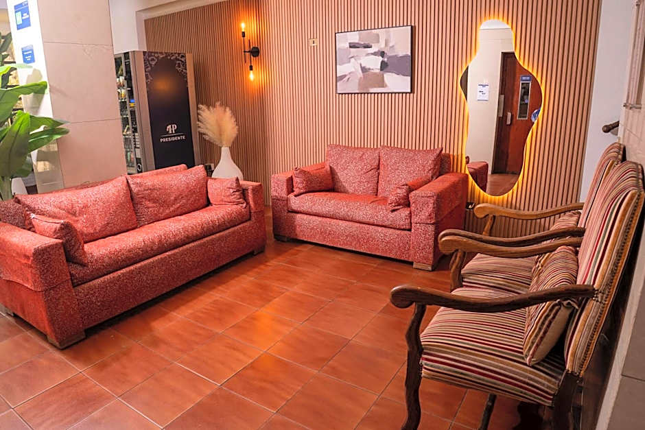 Hotel Canciller - Ex Hotel Presidente