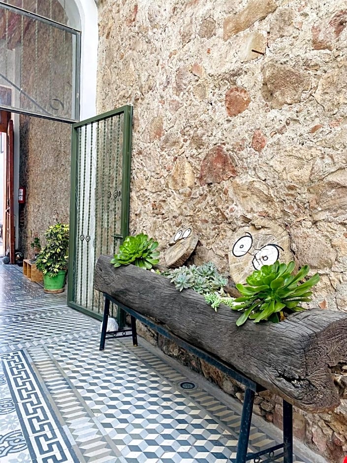 Kuku Ruku Hotel