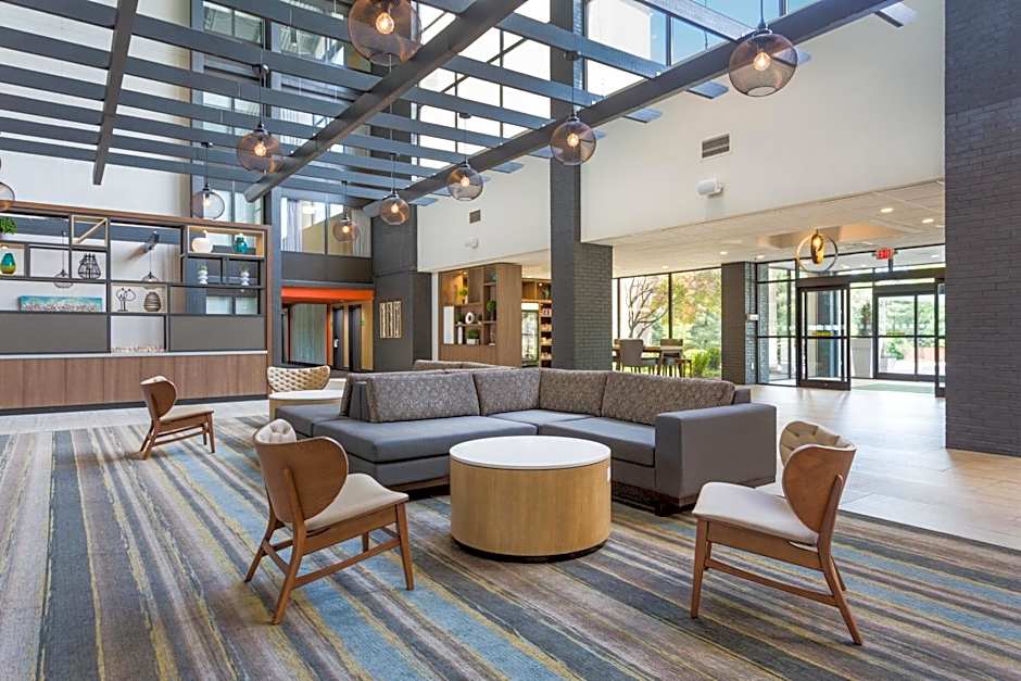 Holiday Inn Roanoke - Valley View By IHG