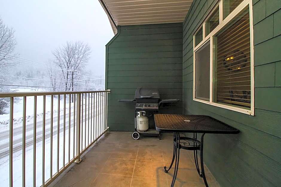 Give Something Back Retreat by Revelstoke Vacations