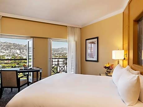 Hollywood Hill View Luxury Room, 1 king-size bed