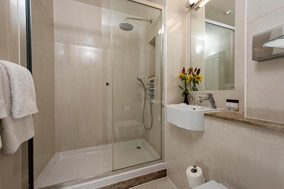 Park International Hotel