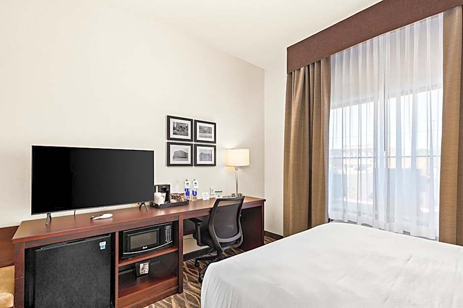 Cobblestone Hotel & Suites - Superior Duluth