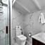 Lakeview Colonial Motel