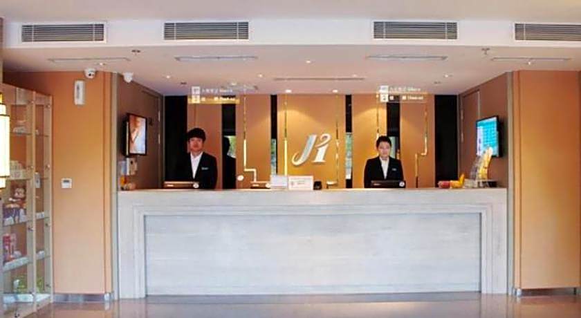 Jinjiang Inn Changchun Municipal Government