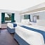 Microtel Inn & Suites by Wyndham Broken Bow