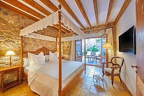 Double Room with Terrace with Hot Tub - Annex