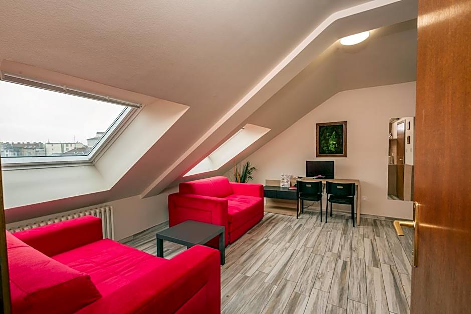Veliki Garni Hotel