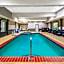 La Quinta Inn & Suites by Wyndham Gainesville