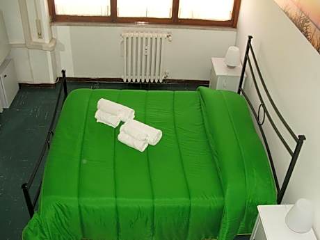 Quadruple Room with Private External Bathroom