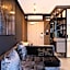 Art Suites Luxury Hotel