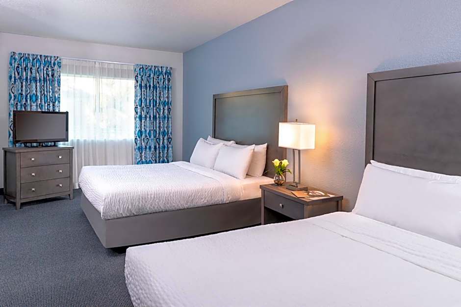 Beachfront Inn and Suites at Dana Point